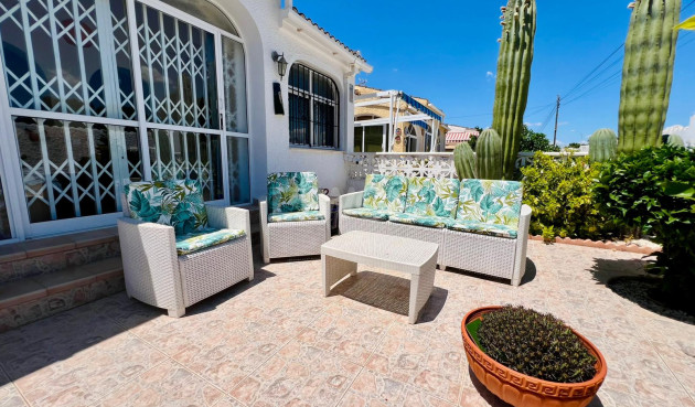 Odsprzedaż - Kamienica - Torrevieja - Costa Blanca