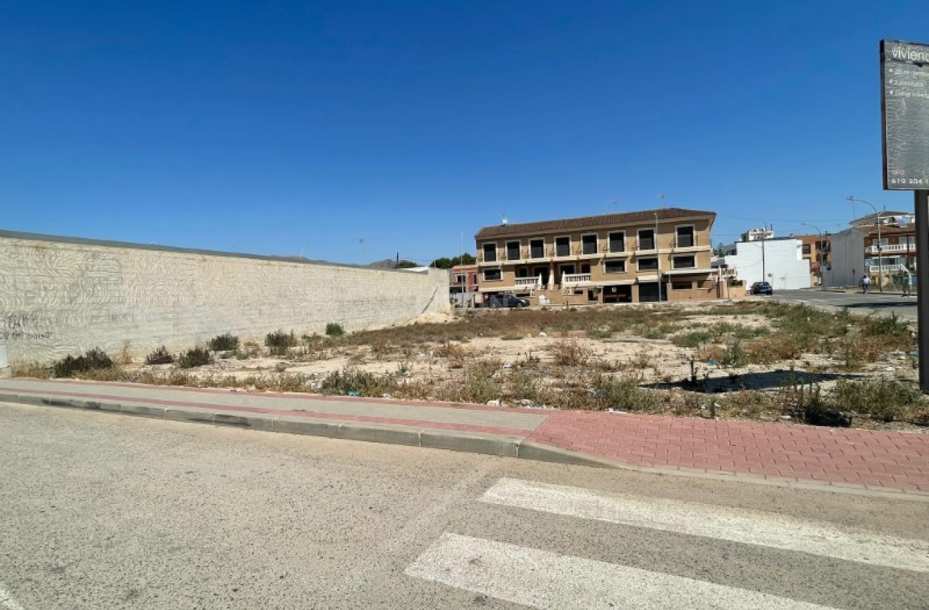 Odsprzedaż - Działka / Grunt - Rafal - Inland