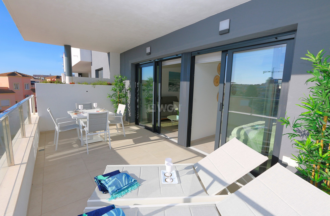 Odsprzedaż - Mieszkanie w bloku - Playa Flamenca - Costa Blanca