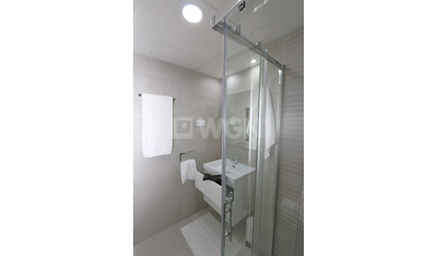 Odsprzedaż - Mieszkanie w bloku - Playa Flamenca - Costa Blanca