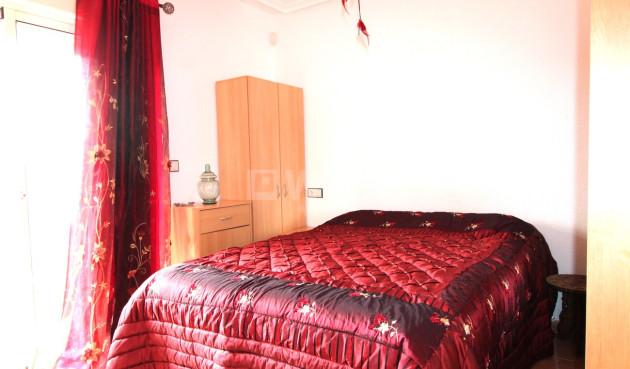 Odsprzedaż - Villa - La Herrada - Costa Blanca