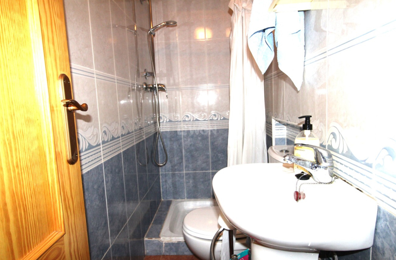 Odsprzedaż - Villa - La Herrada - Costa Blanca