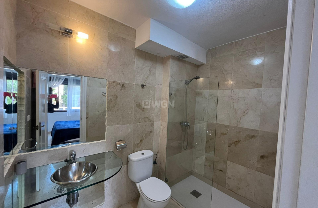 Odsprzedaż - Mieszkanie w bloku - Orihuela Costa - Las Ramblas