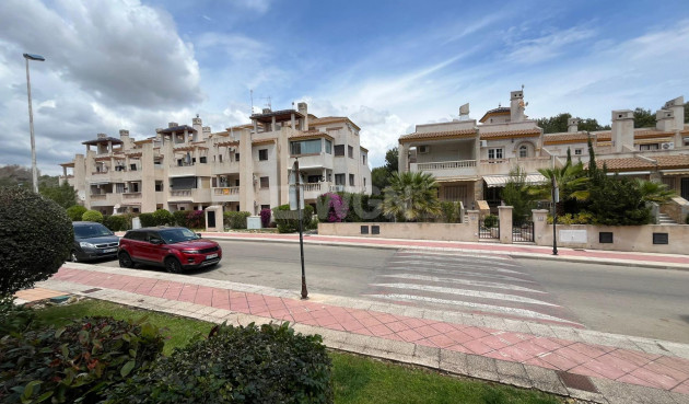 Odsprzedaż - Mieszkanie w bloku - Orihuela Costa - Las Ramblas