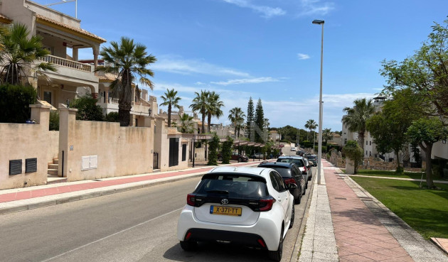 Odsprzedaż - Mieszkanie w bloku - Orihuela Costa - Las Ramblas