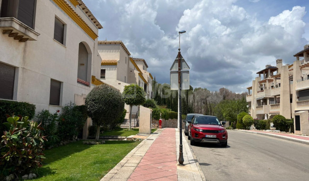 Odsprzedaż - Mieszkanie w bloku - Orihuela Costa - Las Ramblas