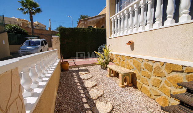 Wiederverkauf - Villa - Orihuela Costa - Costa Blanca