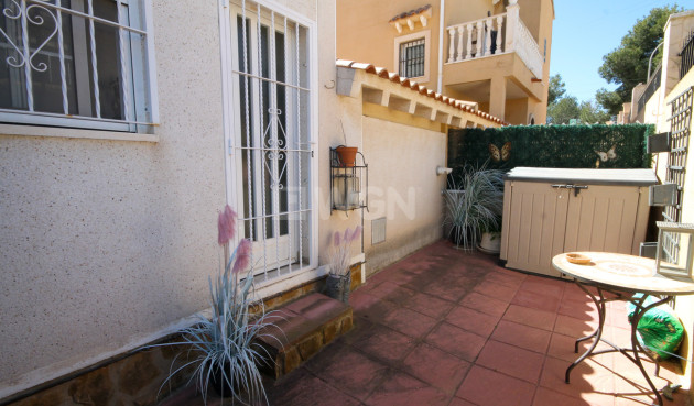 Wiederverkauf - Villa - Orihuela Costa - Costa Blanca