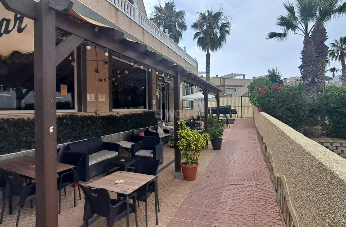 Resale - Commercial - Villamartin - Costa Blanca