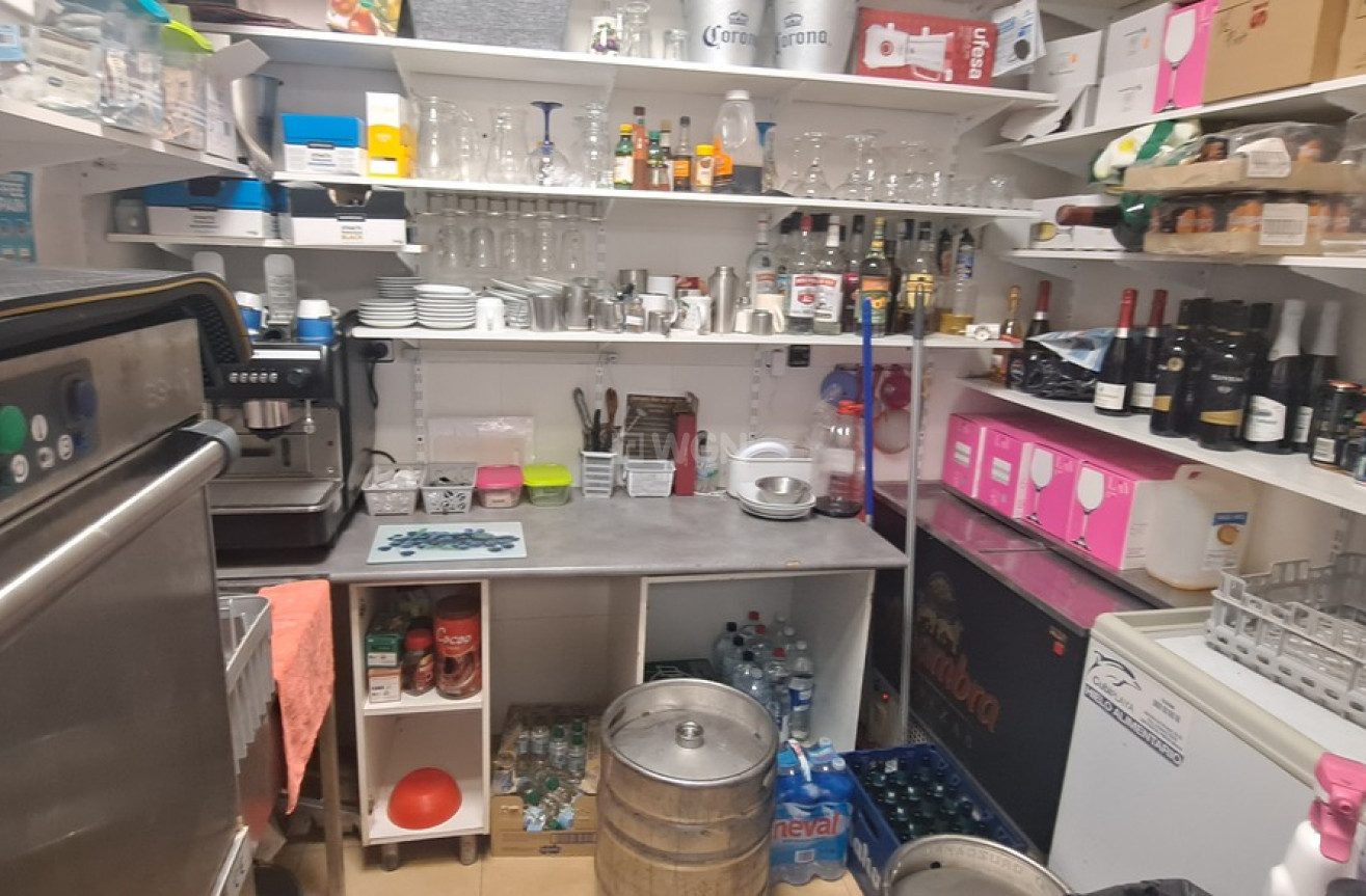 Resale - Commercial - Villamartin - Costa Blanca