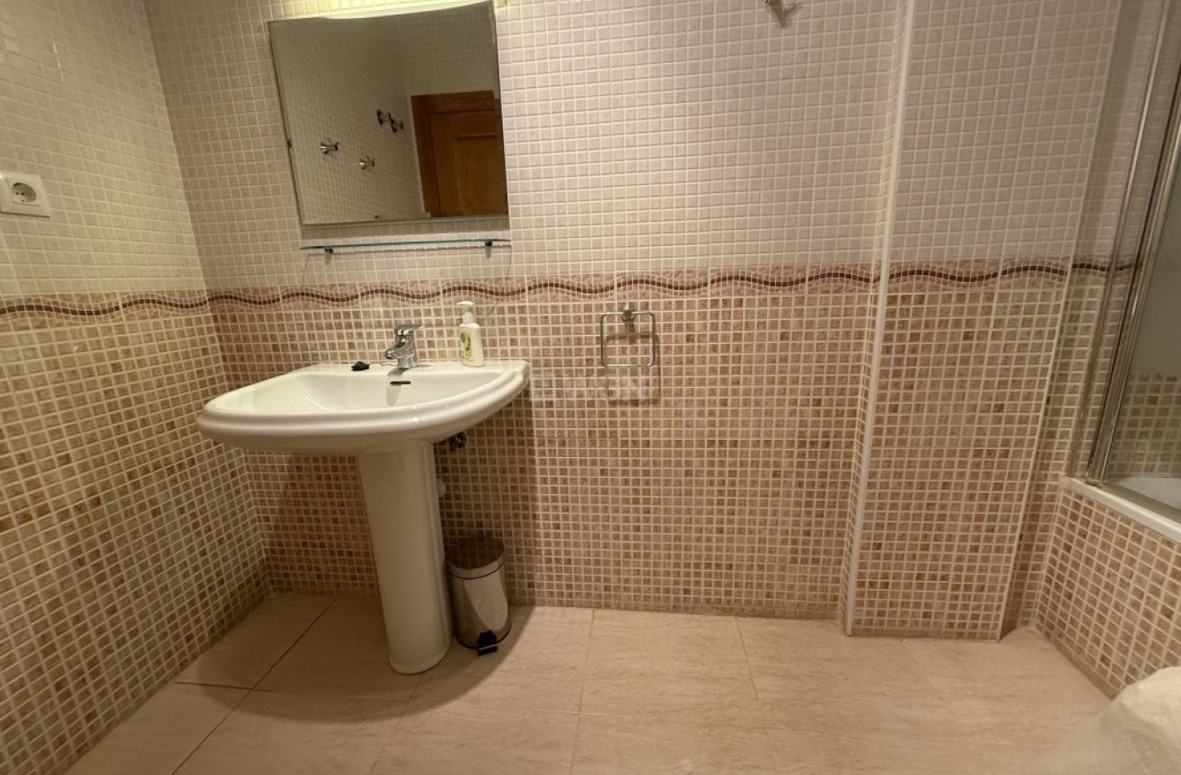 Resale - Bungalow - La Puebla - Inland