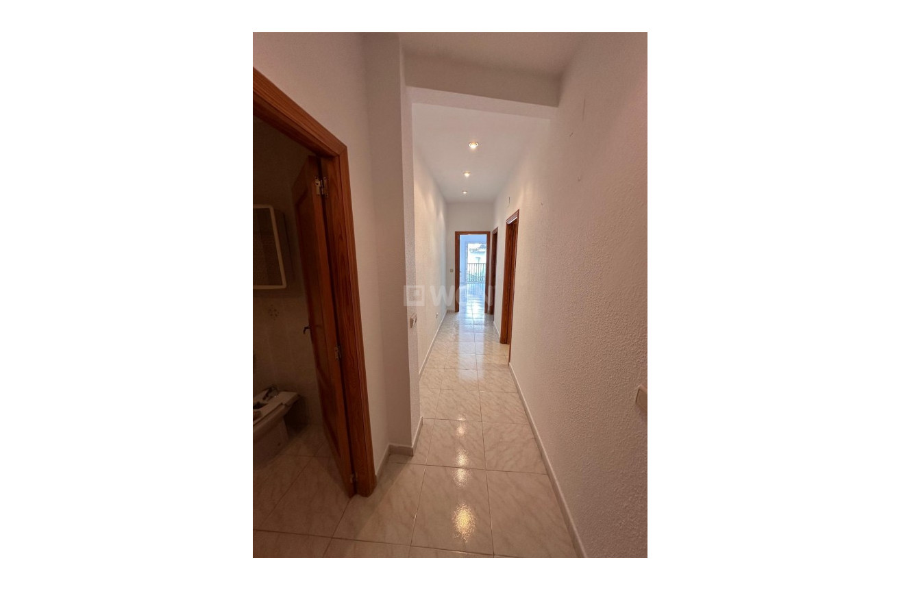 Odsprzedaż - Mieszkanie w bloku - Finestrat - Costa Blanca