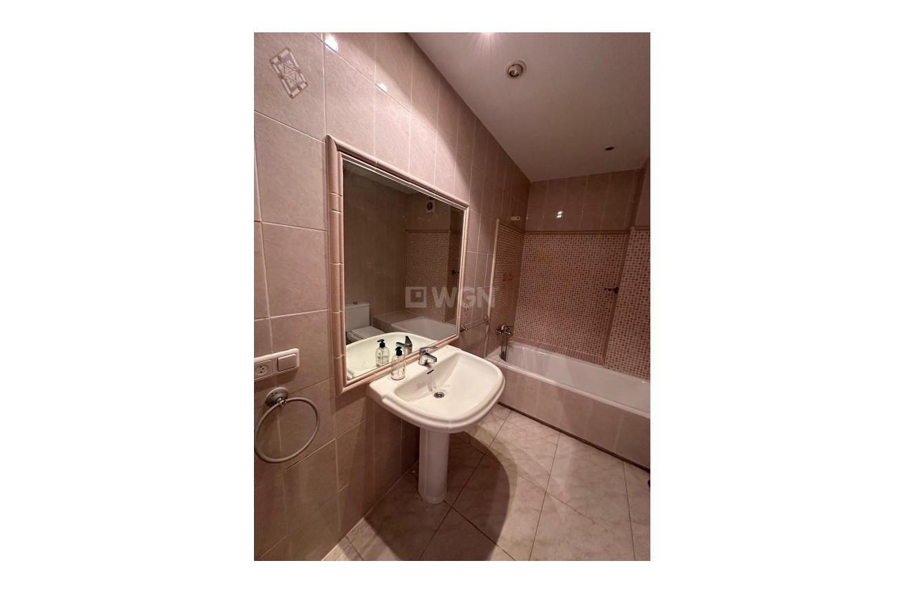 Odsprzedaż - Mieszkanie w bloku - Finestrat - Costa Blanca