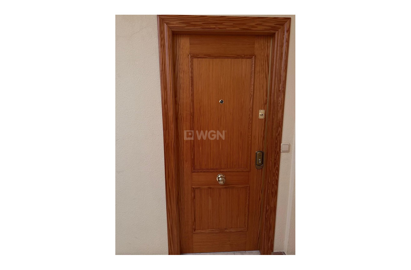 Odsprzedaż - Mieszkanie w bloku - Finestrat - Costa Blanca