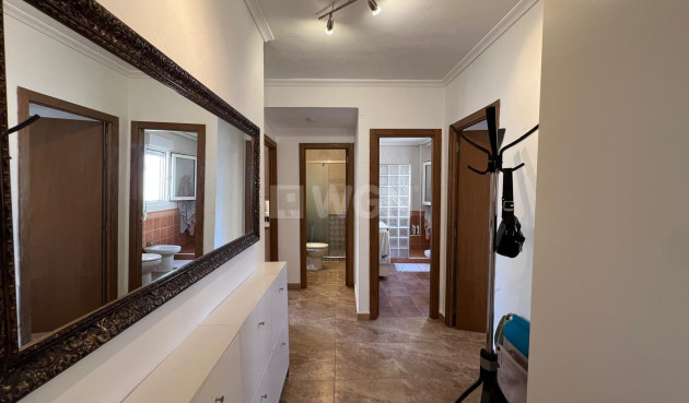 Wiederverkauf - Wohnung - Torrevieja - Estacion De Autobuses