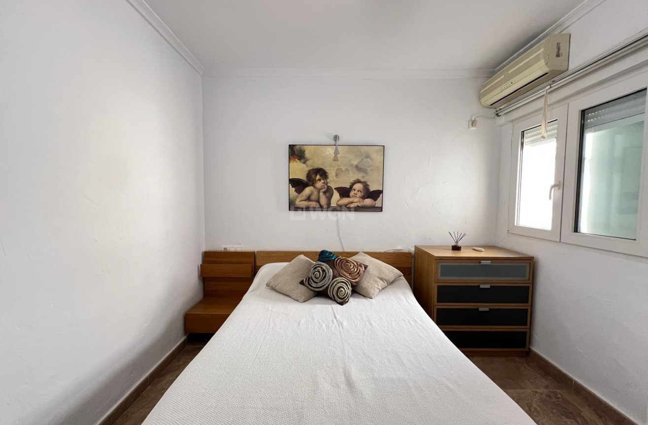 Wiederverkauf - Wohnung - Torrevieja - Estacion De Autobuses