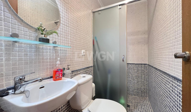 Wiederverkauf - Wohnung - Torrevieja - Estacion De Autobuses