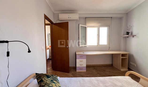 Wiederverkauf - Wohnung - Torrevieja - Estacion De Autobuses