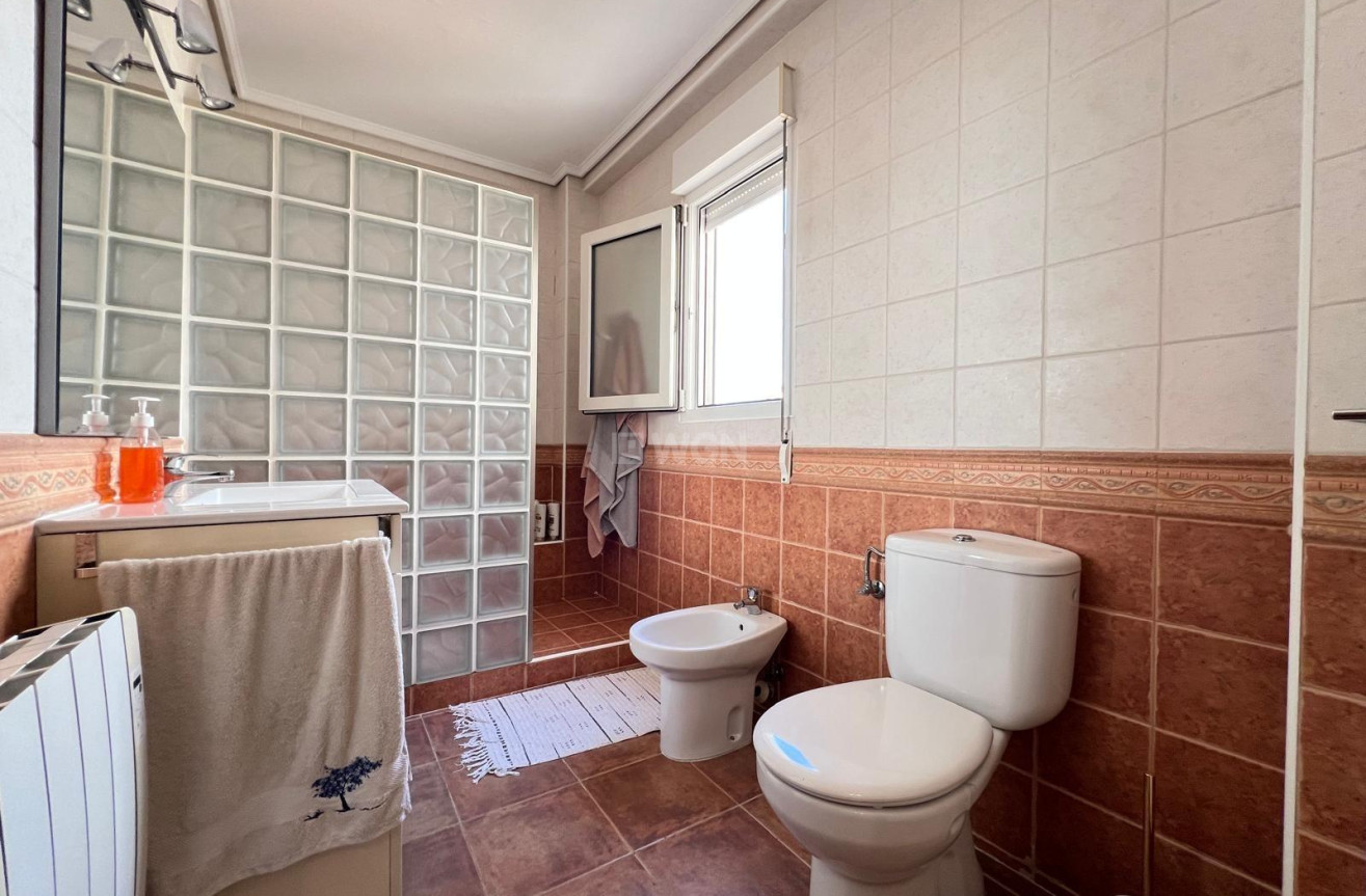 Wiederverkauf - Wohnung - Torrevieja - Estacion De Autobuses