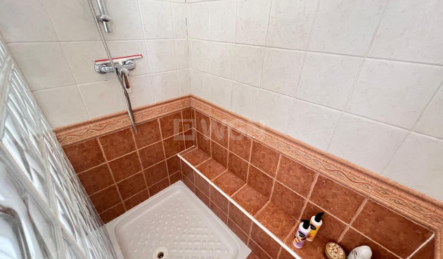 Wiederverkauf - Wohnung - Torrevieja - Estacion De Autobuses