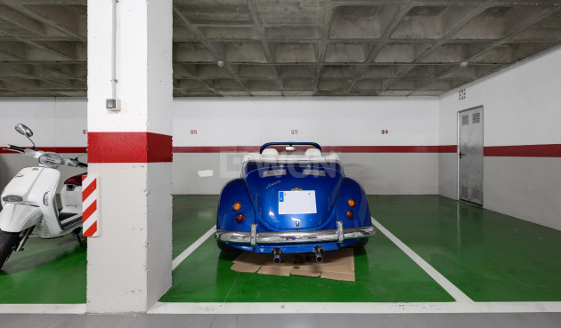 Odsprzedaż - Mieszkanie w bloku - Torrevieja - Estacion De Autobuses