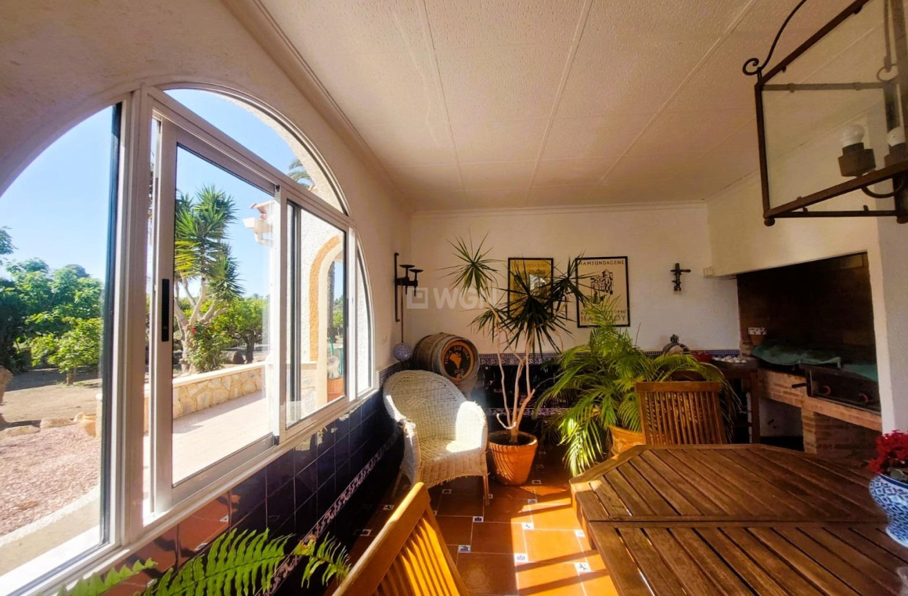 Odsprzedaż - Villa - La Marina - Costa Blanca