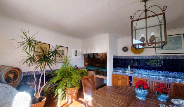 Odsprzedaż - Villa - La Marina - Costa Blanca