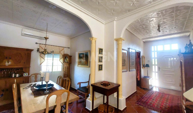 Odsprzedaż - Villa - La Marina - Costa Blanca