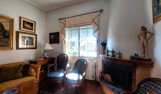 Odsprzedaż - Villa - La Marina - Costa Blanca