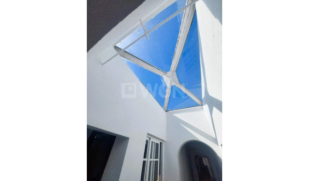 Odsprzedaż - Villa - La Marina - Costa Blanca