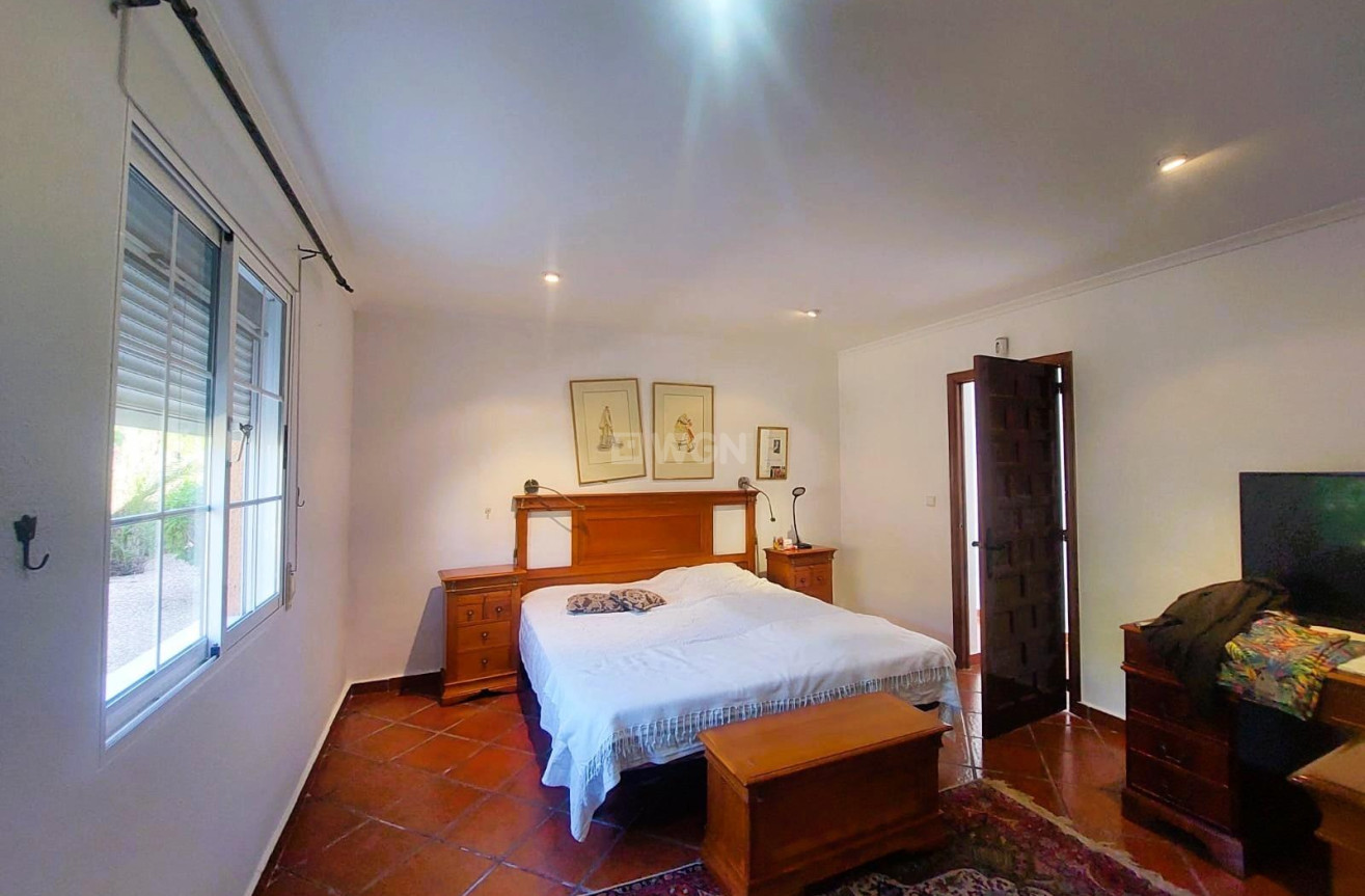 Odsprzedaż - Villa - La Marina - Costa Blanca