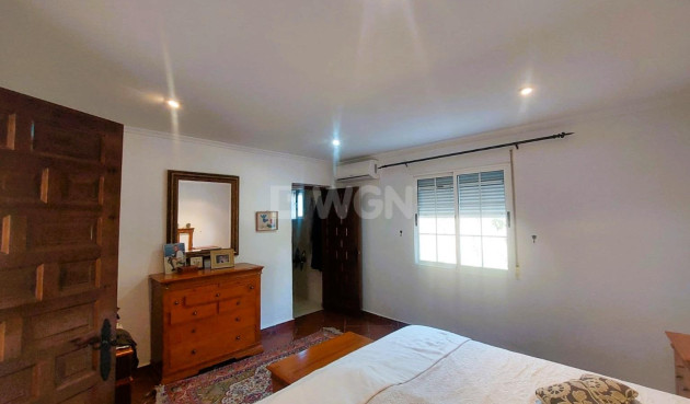 Odsprzedaż - Villa - La Marina - Costa Blanca