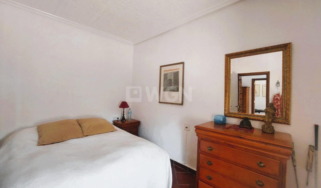 Odsprzedaż - Villa - La Marina - Costa Blanca