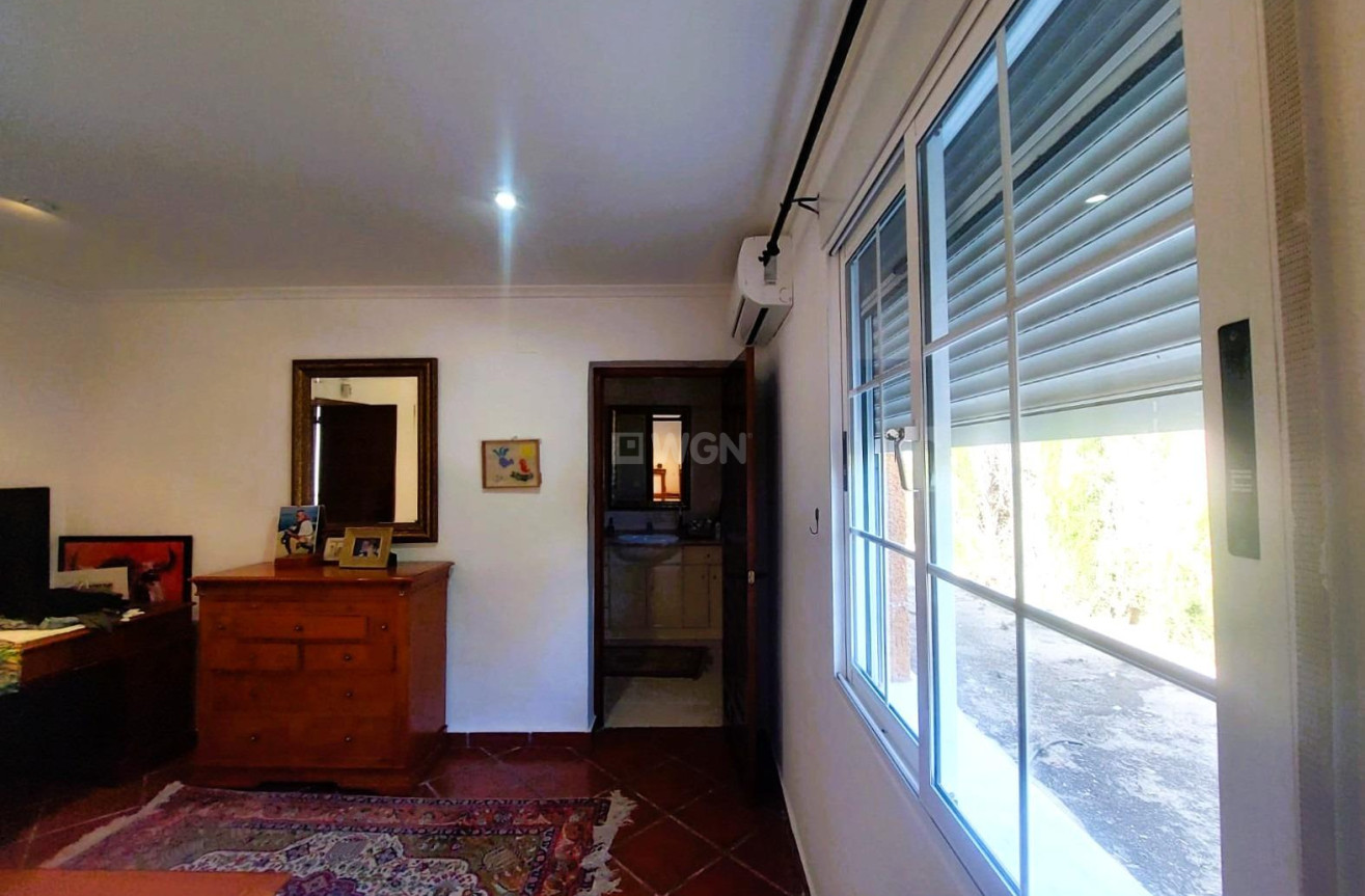 Odsprzedaż - Villa - La Marina - Costa Blanca