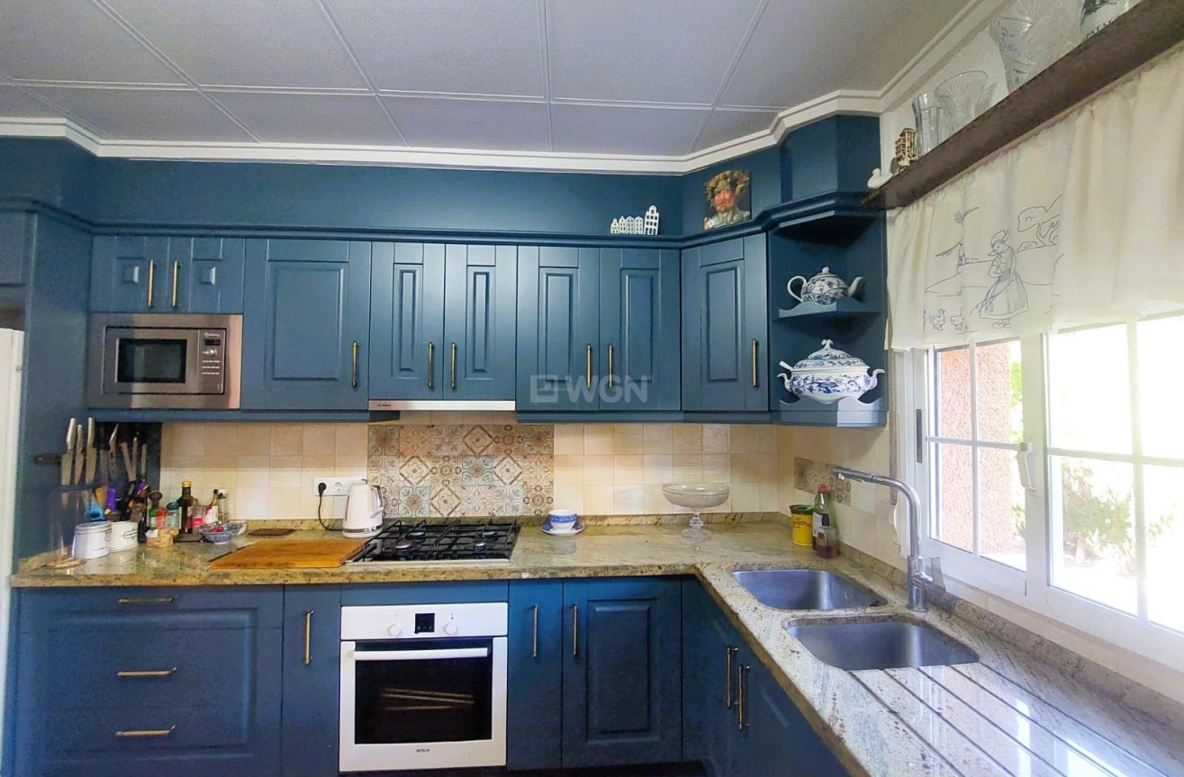 Odsprzedaż - Villa - La Marina - Costa Blanca