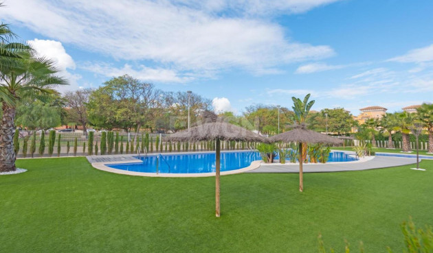 Odsprzedaż - Bungalow - Torrevieja - Auguas Neuvas