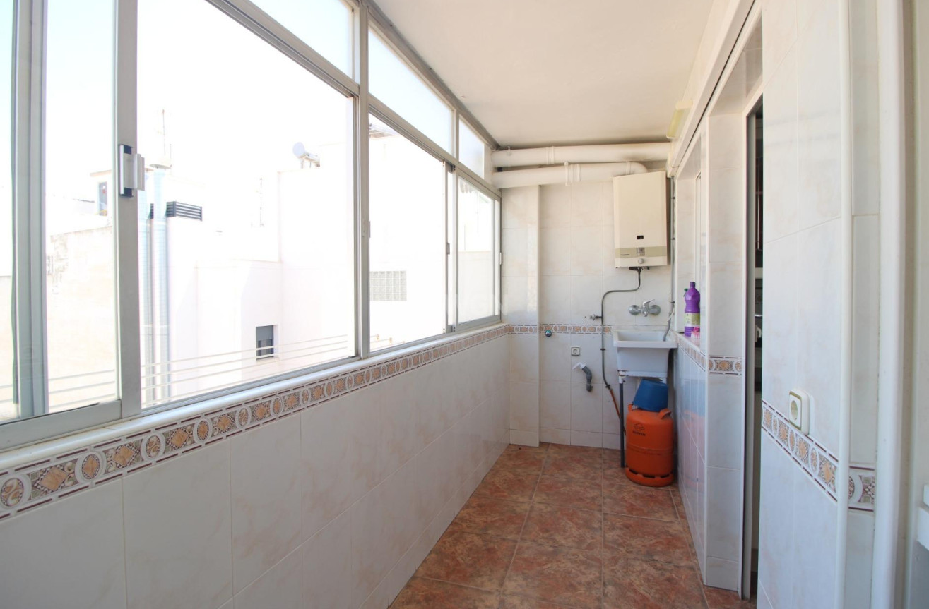Resale - Apartment / flat - Torrevieja
