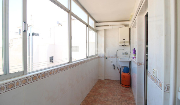 Resale - Apartment / flat - Torrevieja