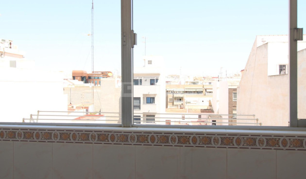Resale - Apartment / flat - Torrevieja