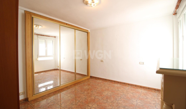 Resale - Apartment / flat - Torrevieja