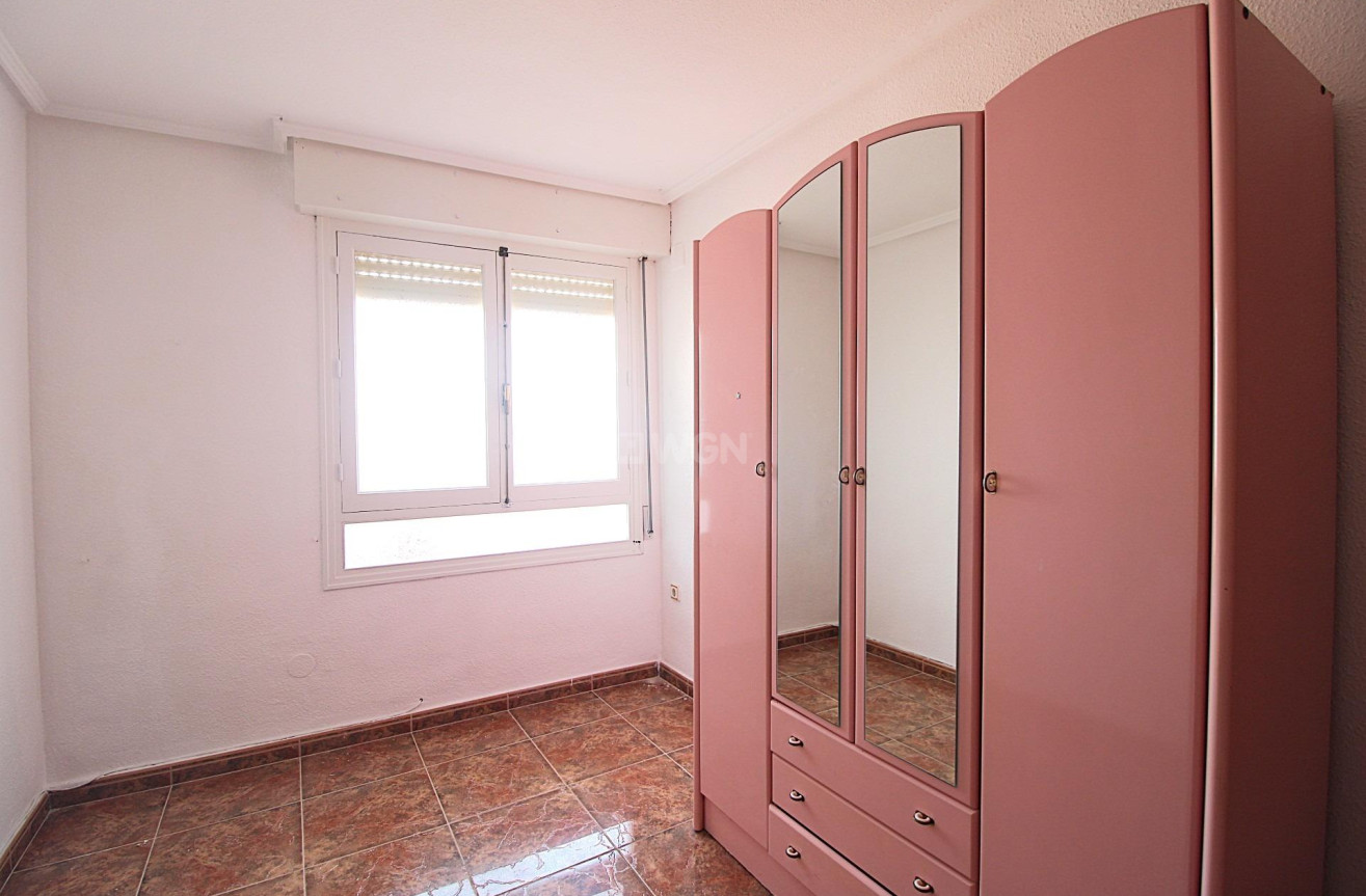 Resale - Apartment / flat - Torrevieja