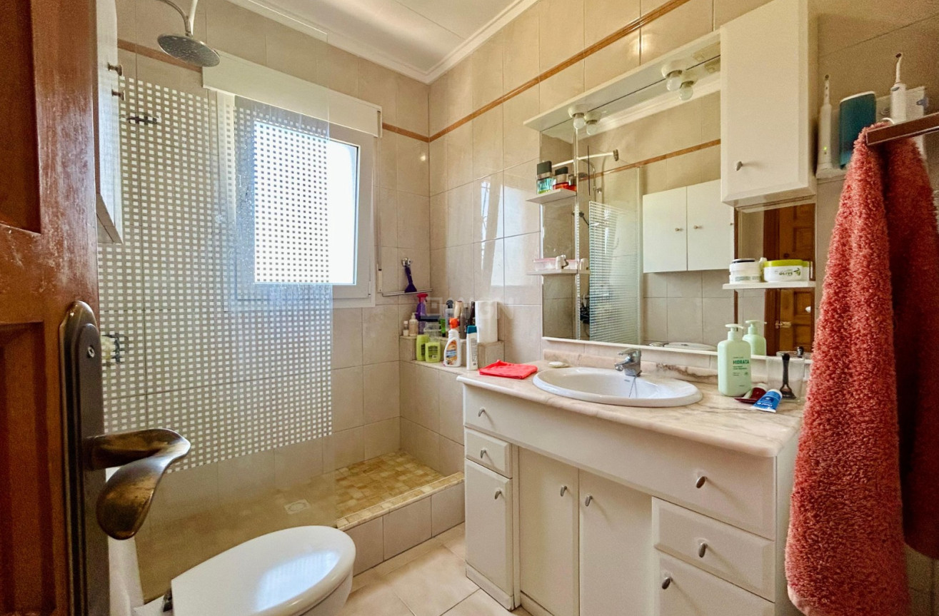 Wiederverkauf - Villa - El Chaparral - Inland