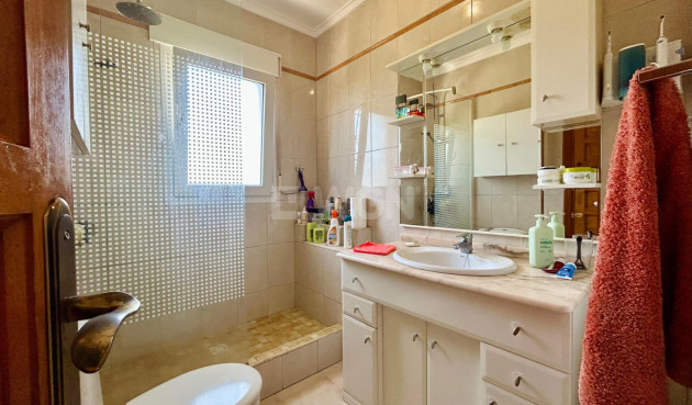 Wiederverkauf - Villa - El Chaparral - Inland