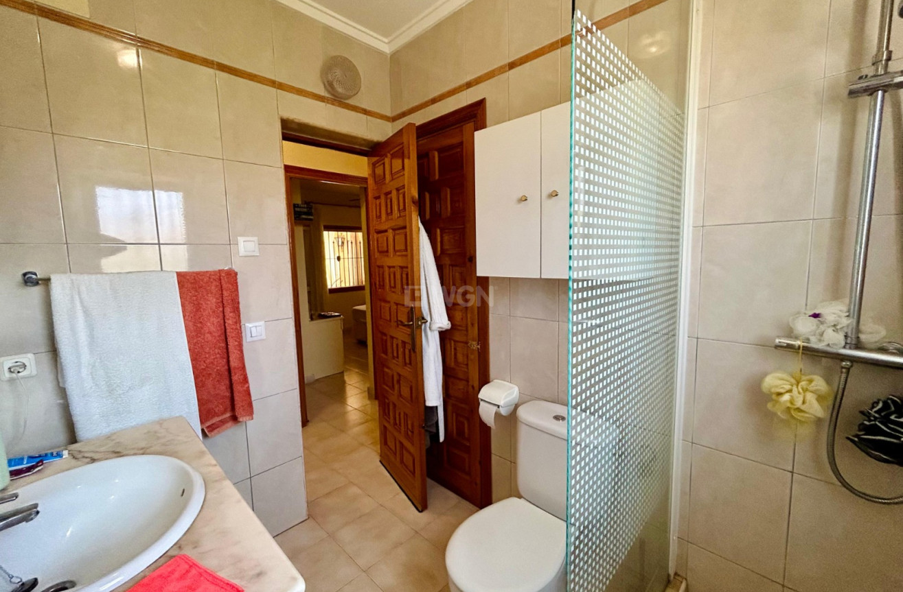 Wiederverkauf - Villa - El Chaparral - Inland