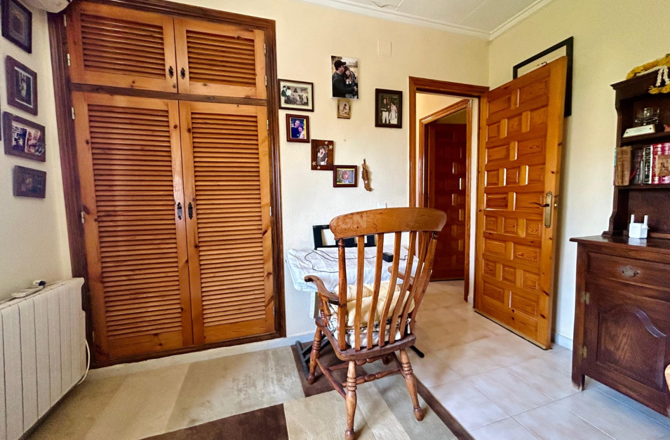 Wiederverkauf - Villa - El Chaparral - Inland