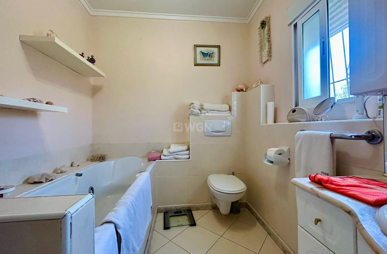 Wiederverkauf - Villa - El Chaparral - Inland