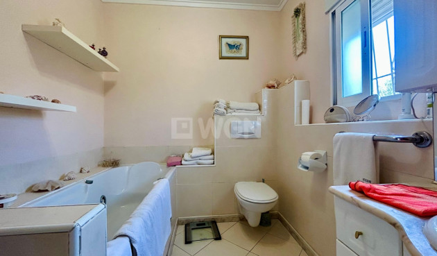 Wiederverkauf - Villa - El Chaparral - Inland