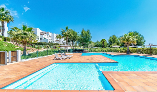 Odsprzedaż - Villa - Orihuela - Las Colinas Golf