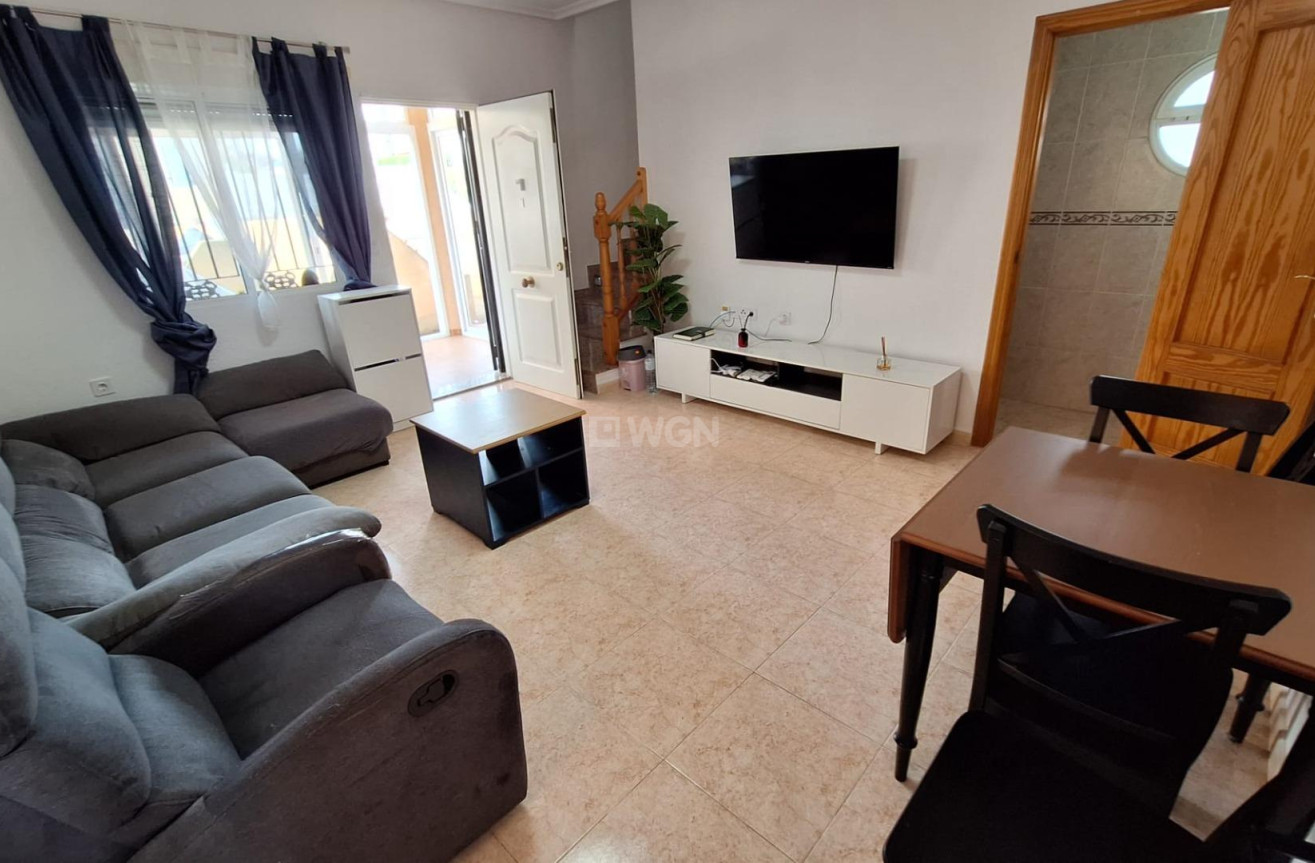 Wiederverkauf - Villa - Orihuela Costa - Villamartín-las Filipinas