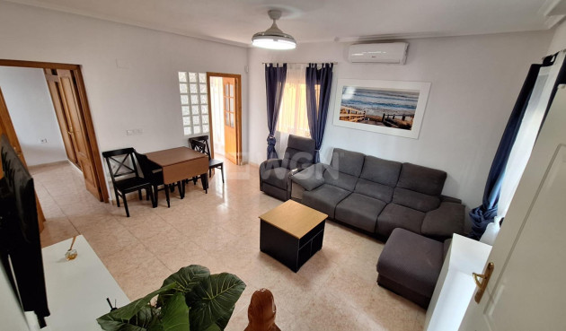 Wiederverkauf - Villa - Orihuela Costa - Villamartín-las Filipinas